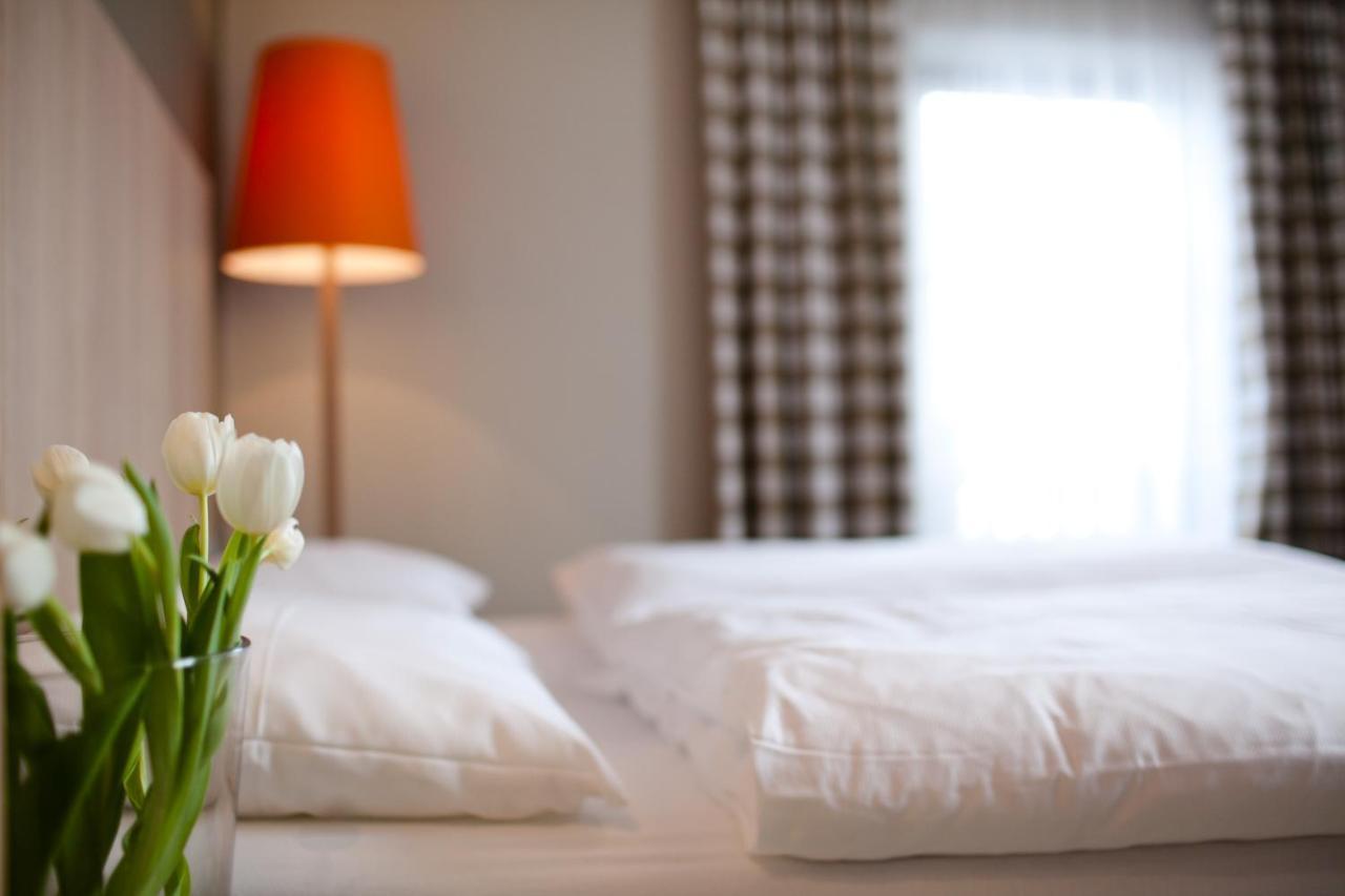 Neuwirt - Boutiquehotel & Wirtshaus Bad Vigaun Room photo